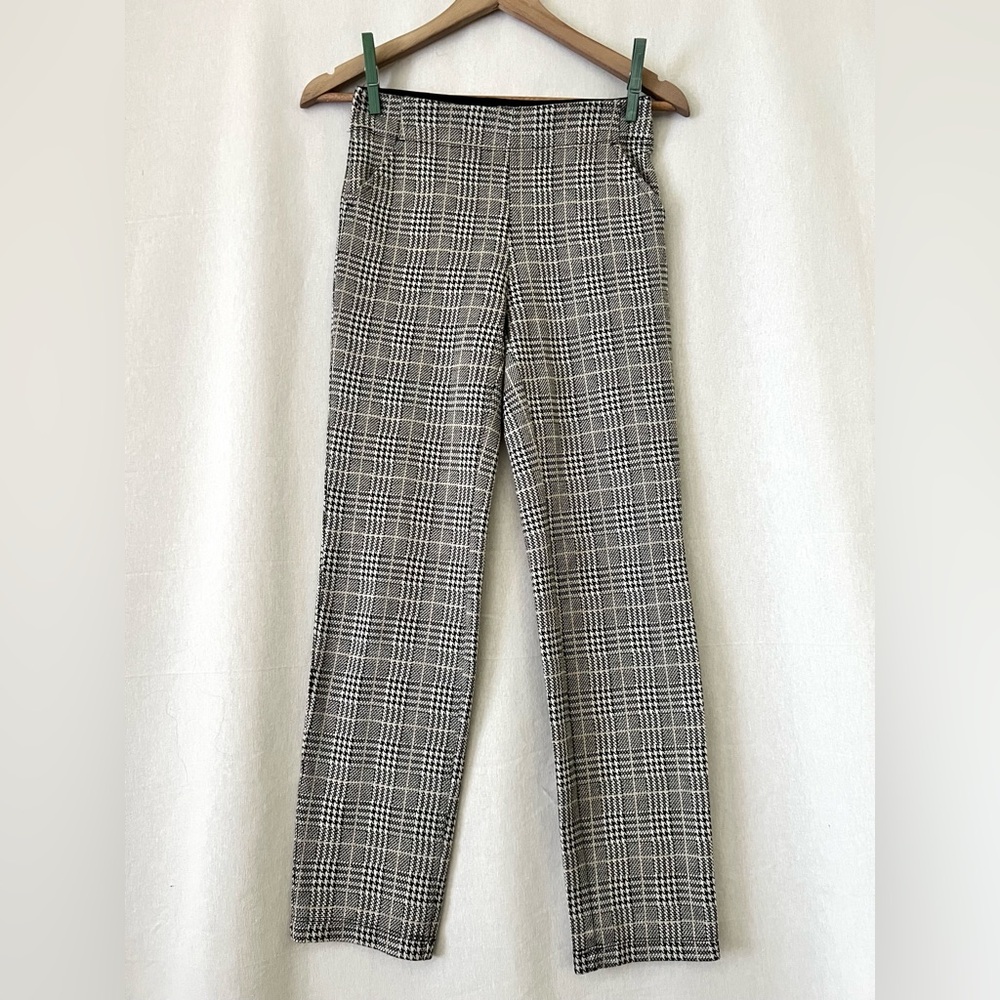Max Studio | Plaid Straight Leg Pants | Stretchy | Pull-on | Girl Boss | Preppy